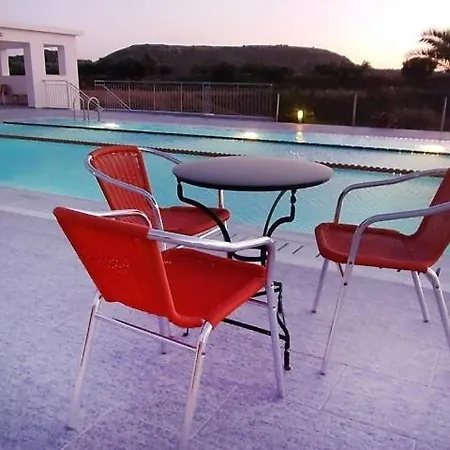 Aparthotel ναυτιλοσ 2*
